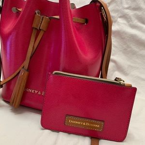 Dooney & Bourke - Pink